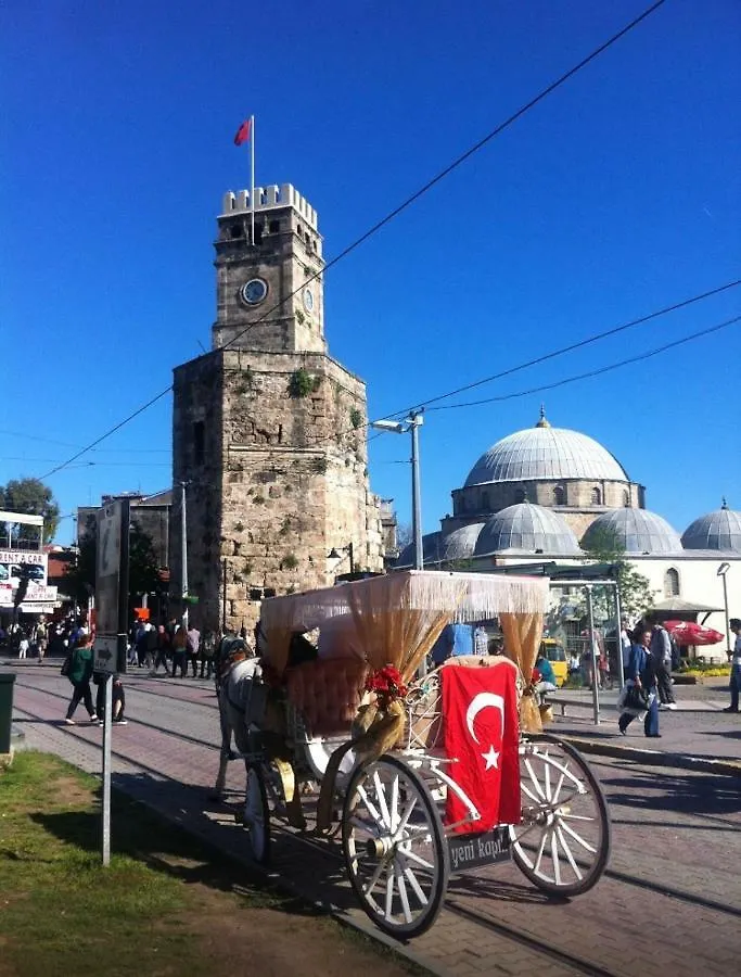 Muratpasa Isiklar Caddesi Kaleici Yakini 2+1 Full Daire & Wifi Hotel Antalya Apartment